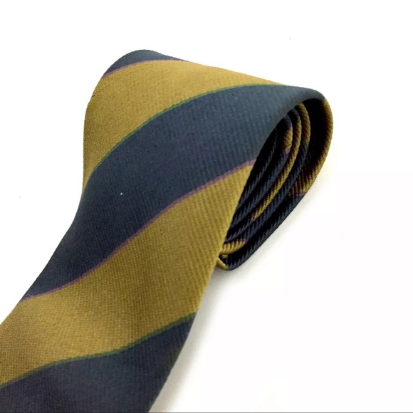 Christian Dior Classic Striped Blue/Gold Silk Tie: Sophisticated & Classic! - Picture 4 of 10
